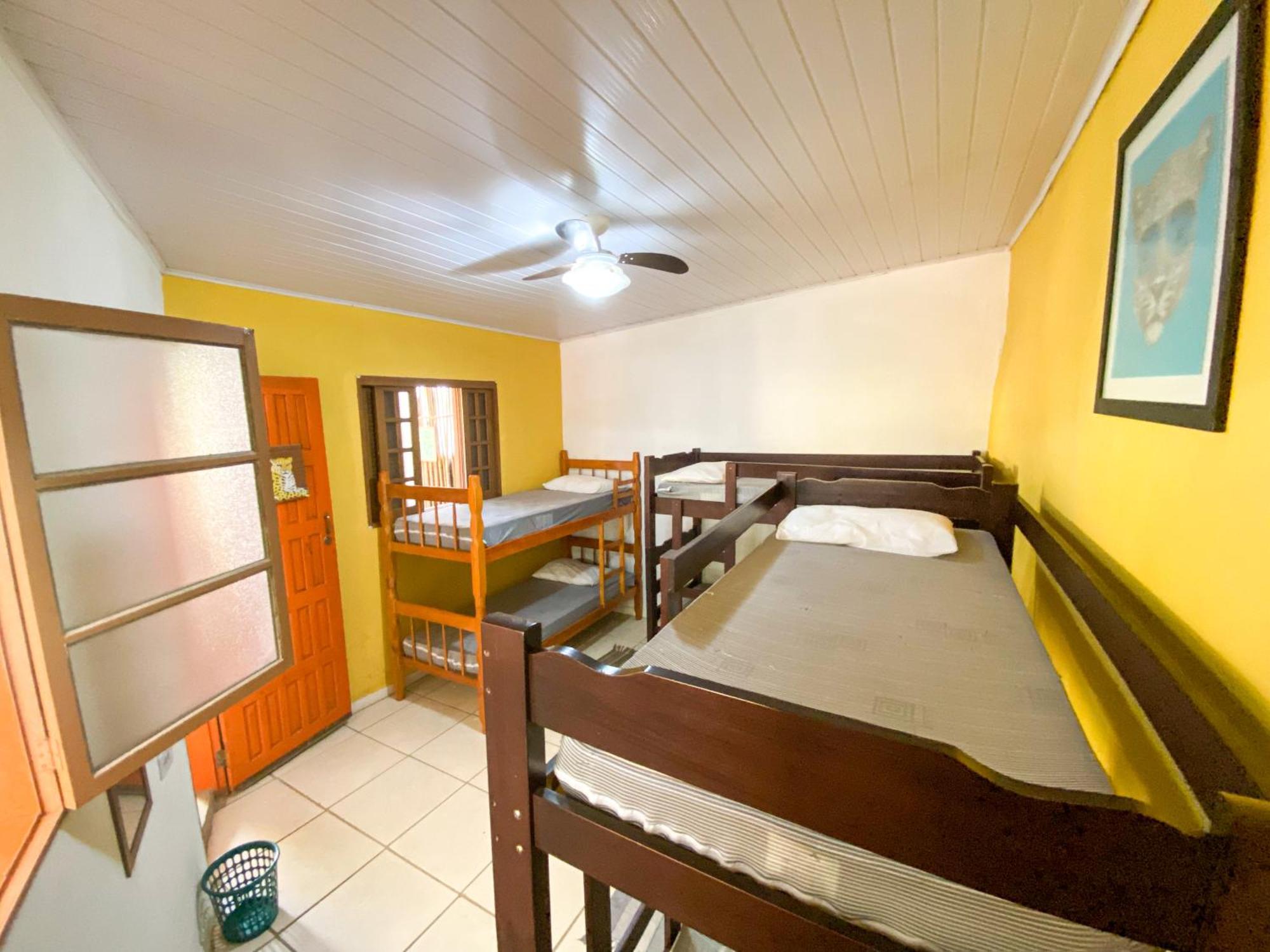 Sintonia Surf Hostel E Bar Убатуба Номер фото